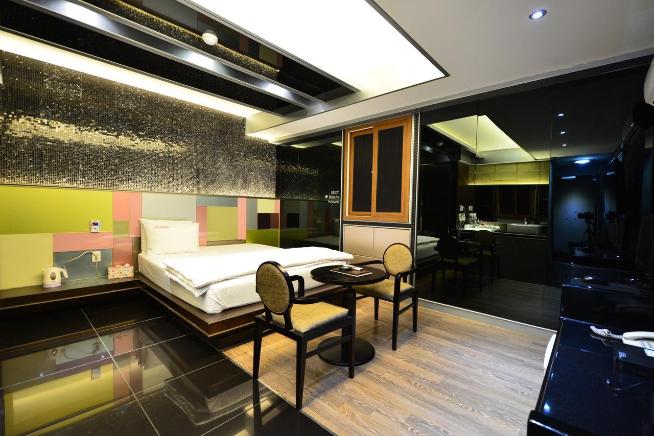 Daegu Piano Motel Eksteriør billede